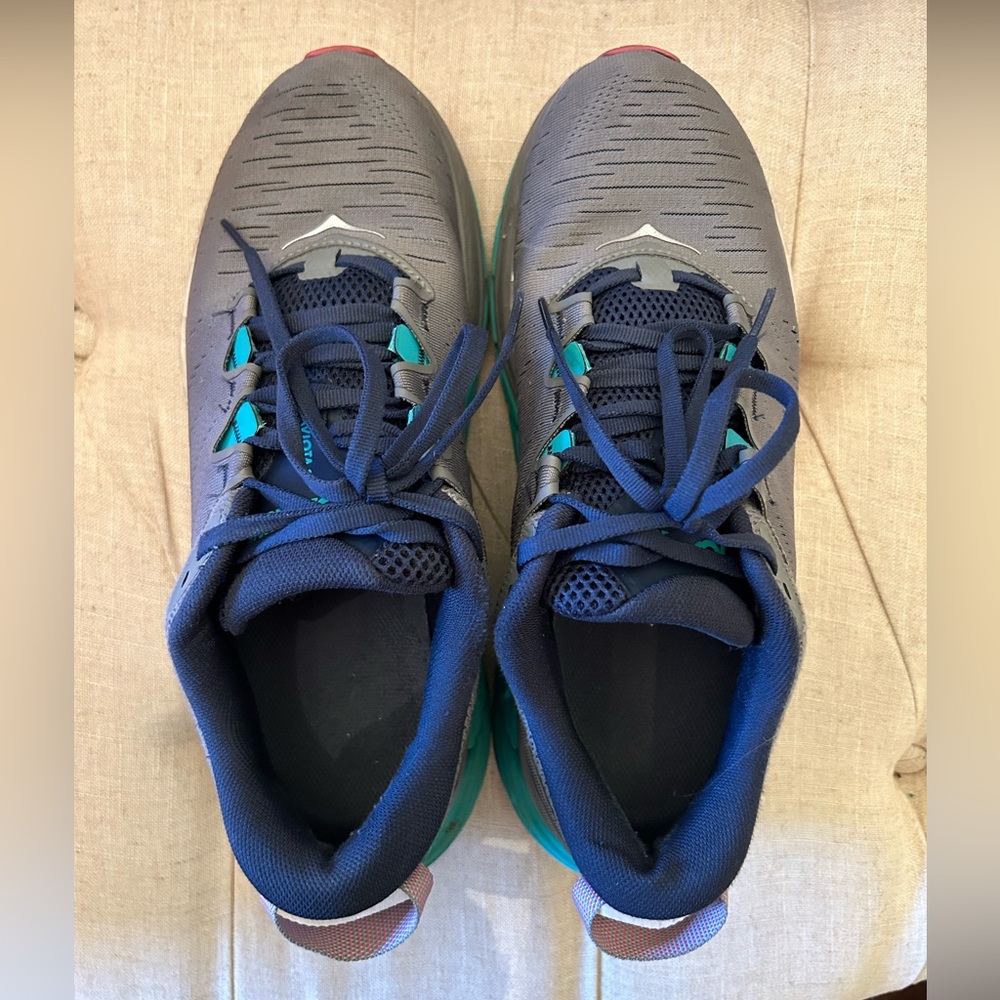 Hoka Gaviota 3